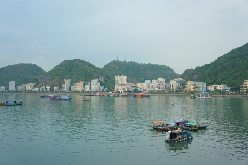 С севера на юг через Лаос