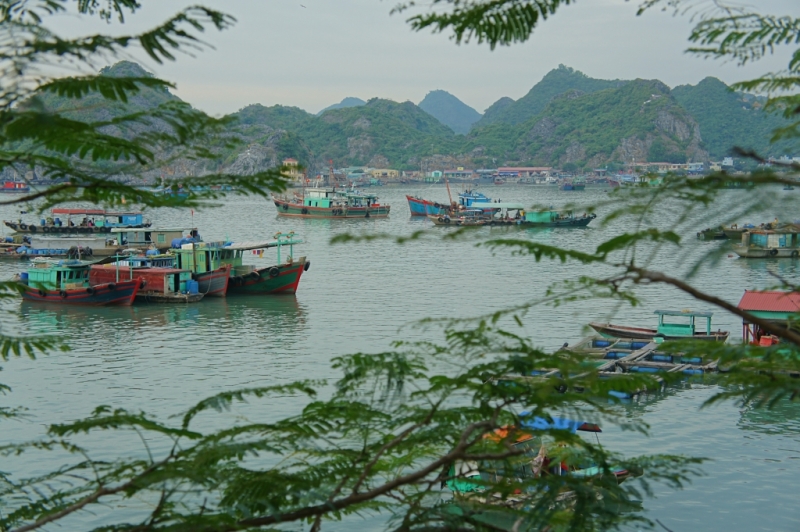 С севера на юг через Лаос