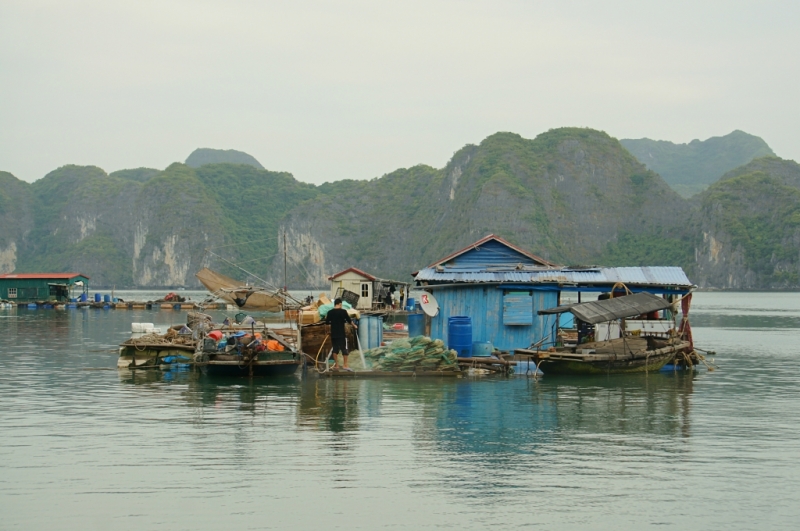 С севера на юг через Лаос
