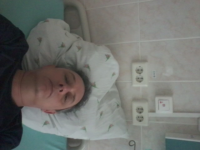 Принял на грудь, скажи что-нибудь! Трезвым вход запрещён!