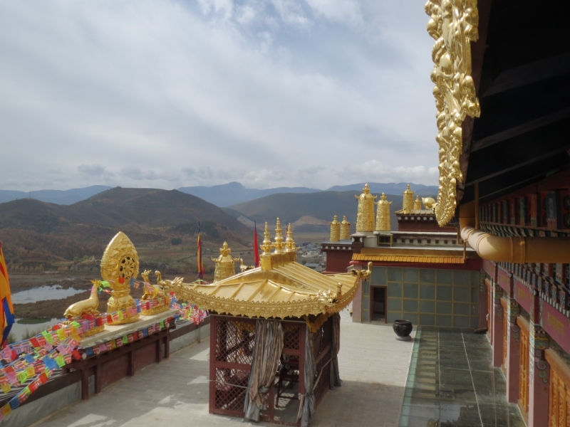Китай на 2 недели. Shanghai-Lijiang-Tiger Leaping Gorge-Shangri-La Китай на 2 недели. Shanghai-Lijiang-Tiger Leaping Gorge-Shangri-La