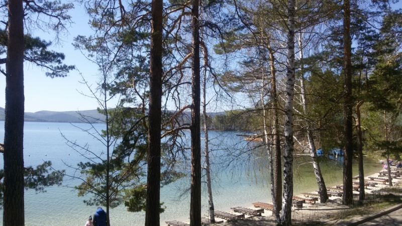 Принял на грудь, скажи что-нибудь! Трезвым вход запрещён!