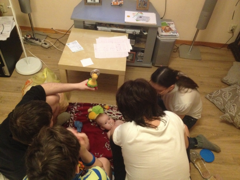 Принял на грудь, скажи что-нибудь! Трезвым вход запрещён!