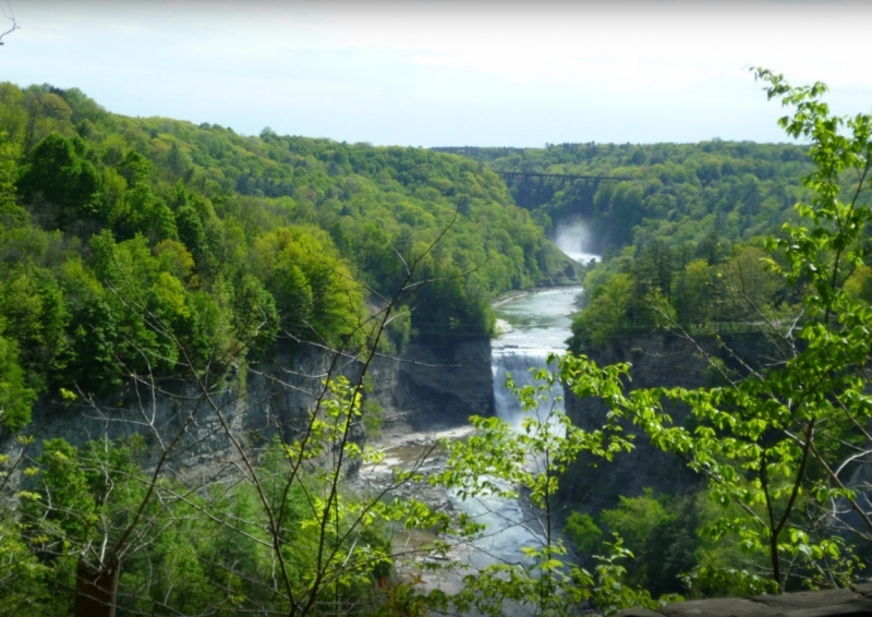 Finger Lakes весной.