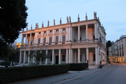 Из Москвы на побережье Адриатики в Италии. Москва - Лидо-Альтанеа - Москва