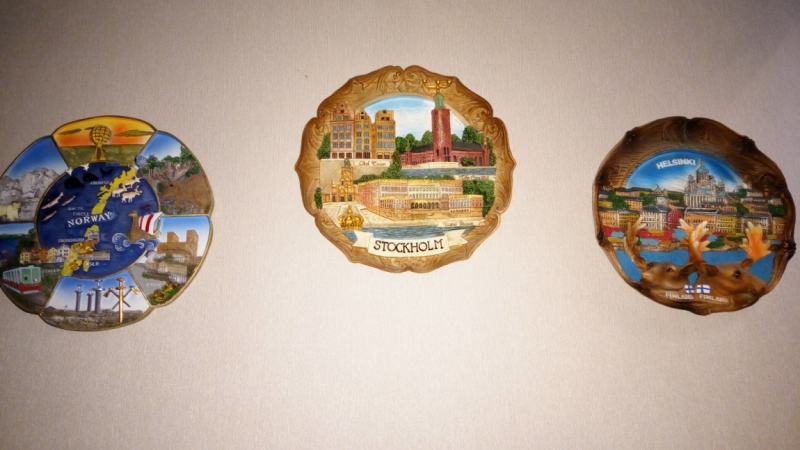 Кто коллекционирует сувенирные тарелочки?