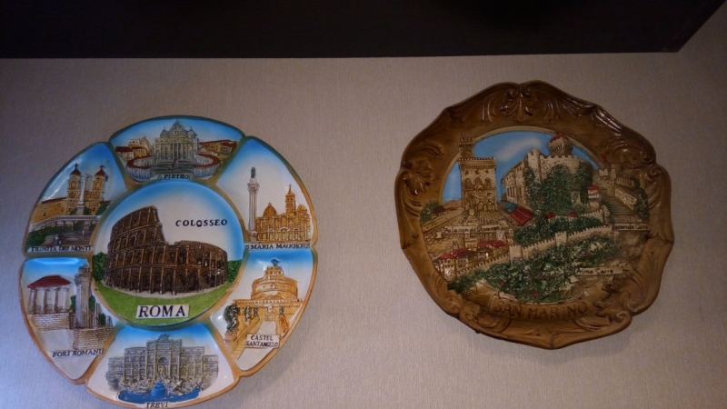 Кто коллекционирует сувенирные тарелочки?