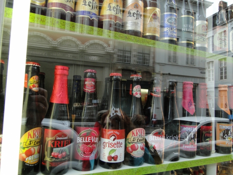 Принял на грудь, скажи что-нибудь! Трезвым вход запрещён!