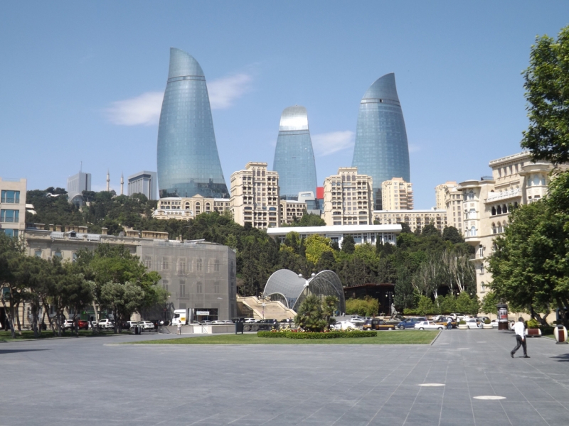 Азербайджан в июне 2016 автостопом. Или мое самое большое удивление.