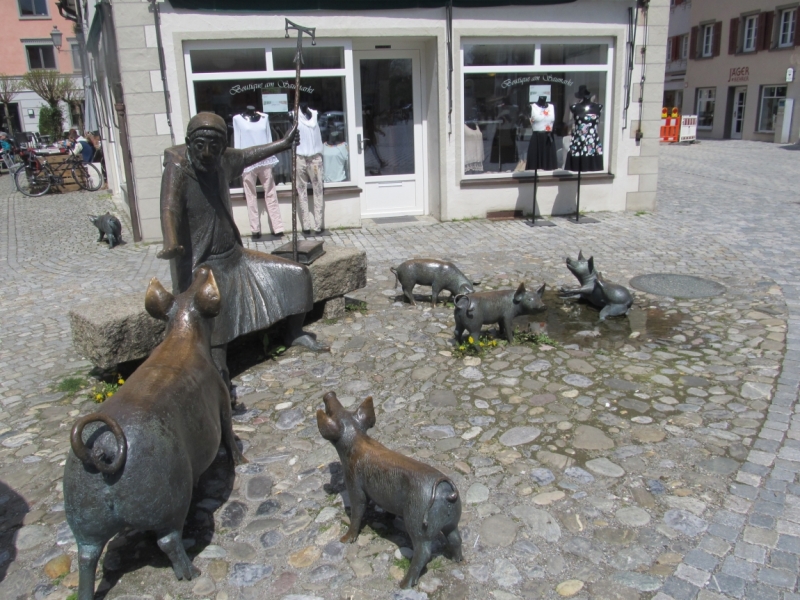 Чудесный Альгой и вокруг. Май 2016.Мемминген, Ульм, Ландсберг-на-Лехе , Кемптен, Линдау