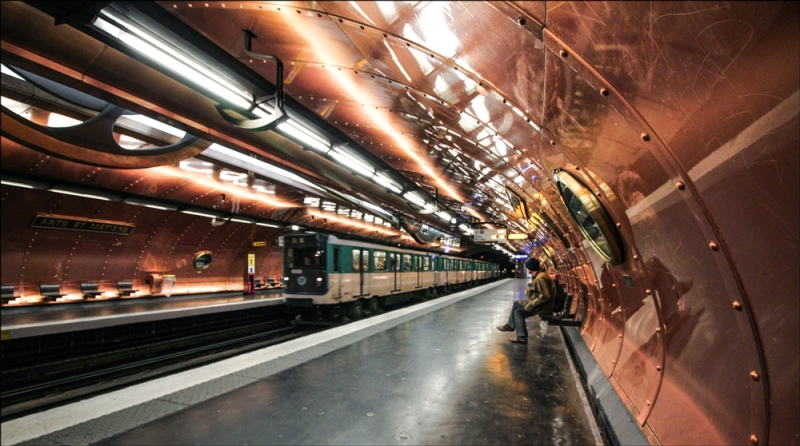 Париж, с 30 апреля по 7 мая 2016