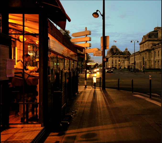 Париж, с 30 апреля по 7 мая 2016