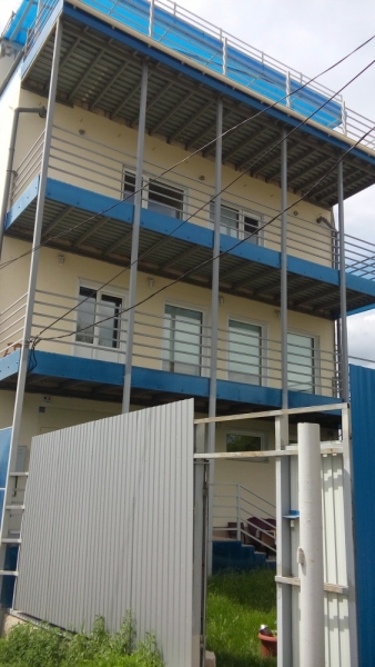 Принял на грудь, скажи что-нибудь! Трезвым вход запрещён!