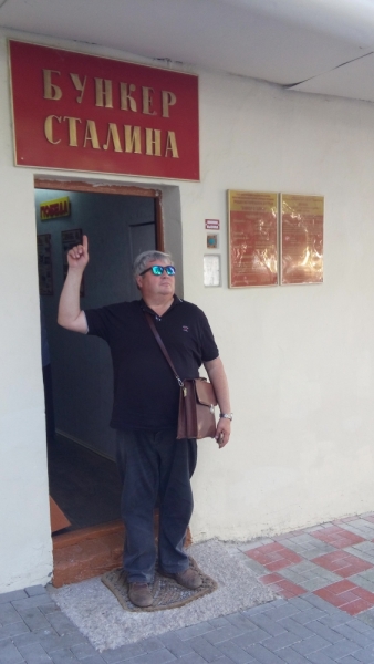 Принял на грудь, скажи что-нибудь! Трезвым вход запрещён!