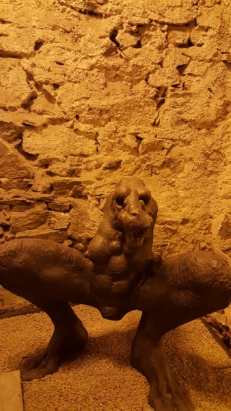 Разделить расходы на экскурсии 10.06.16 по Чески Крумлову .