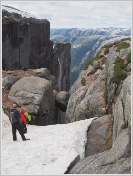 Центральная, западная и южная Норвегия. На машине, с ребенком и палаткой. Июль 2015.