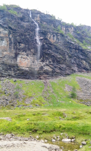 66 часов в Норвегии первый раз, 30 км пешком - и я в плену водопадов, фьордов