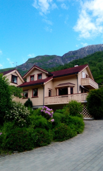 66 часов в Норвегии первый раз, 30 км пешком - и я в плену водопадов, фьордов