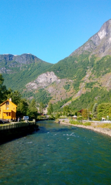 66 часов в Норвегии первый раз, 30 км пешком - и я в плену водопадов, фьордов