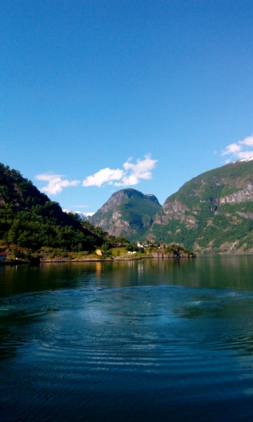 66 часов в Норвегии первый раз, 30 км пешком - и я в плену водопадов, фьордов