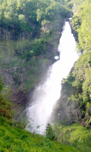 66 часов в Норвегии первый раз, 30 км пешком - и я в плену водопадов, фьордов