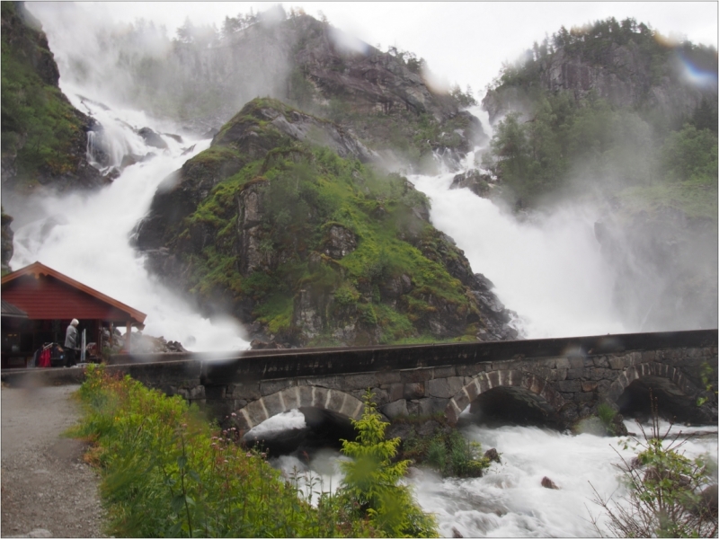 Центральная, западная и южная Норвегия. На машине, с ребенком и палаткой. Июль 2015.