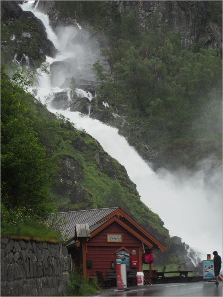 Центральная, западная и южная Норвегия. На машине, с ребенком и палаткой. Июль 2015.