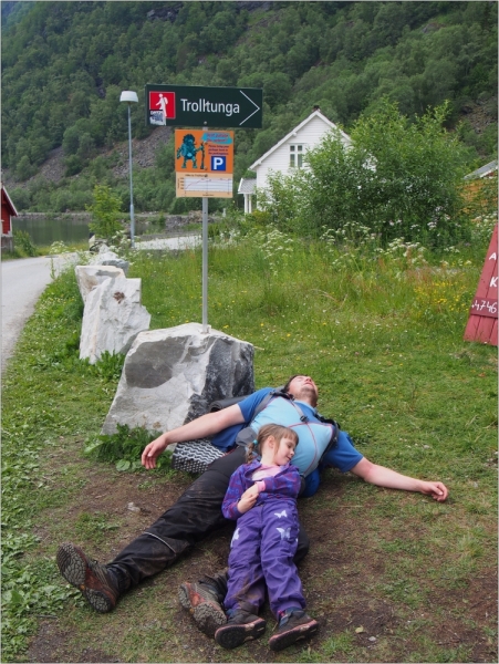 Центральная, западная и южная Норвегия. На машине, с ребенком и палаткой. Июль 2015.