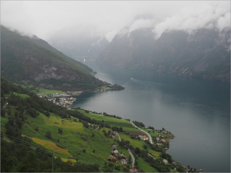 Центральная, западная и южная Норвегия. На машине, с ребенком и палаткой. Июль 2015.