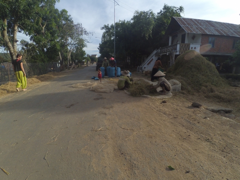 С севера на юг через Лаос