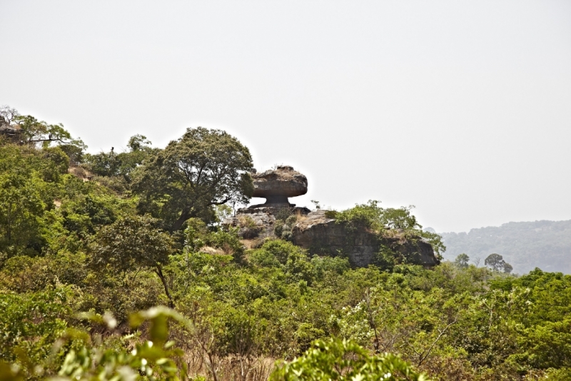 Партизан в двух Гвинеях. Часть 2.