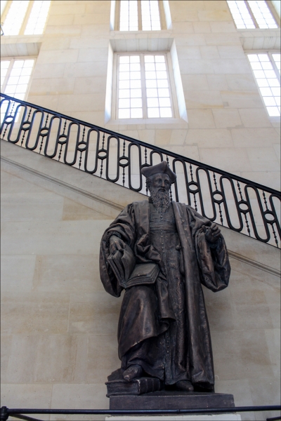 Париж, с 30 апреля по 7 мая 2016