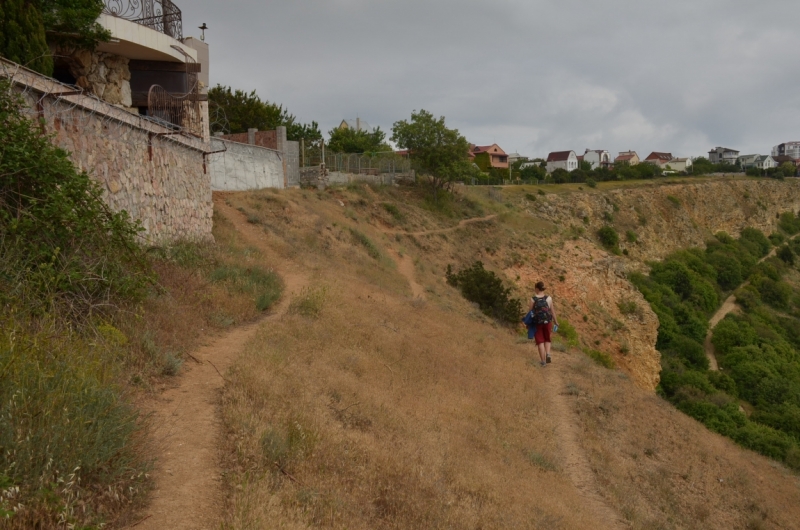 Западный берег Крыма: мыс Тарханкут, пещерные города, Севастополь и Форос. Май 2016