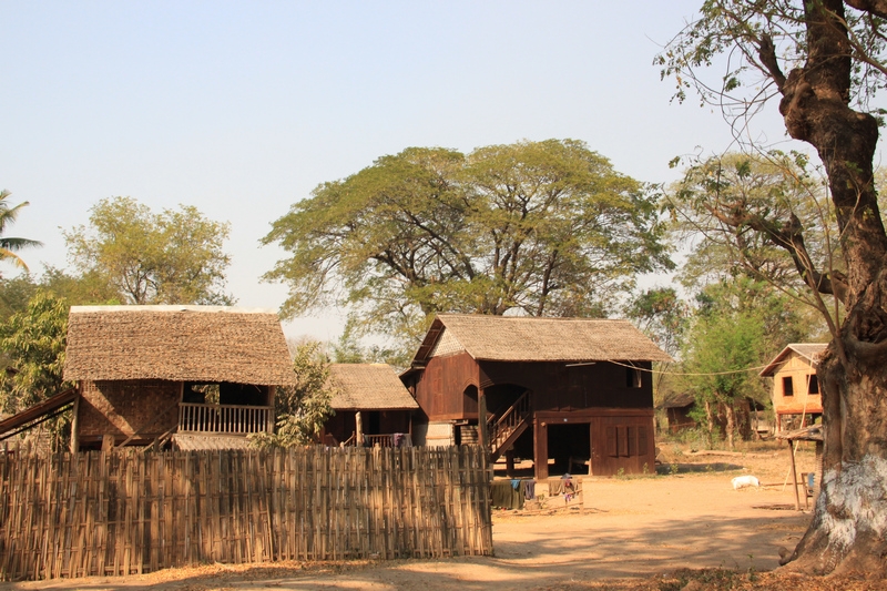 Мьянма весной. Затерянный мир золотых ступ и сияющих улыбок. От Mawlamuine до Monywa