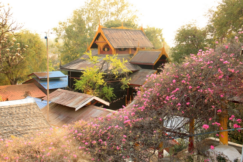 Мьянма весной. Затерянный мир золотых ступ и сияющих улыбок. От Mawlamuine до Monywa