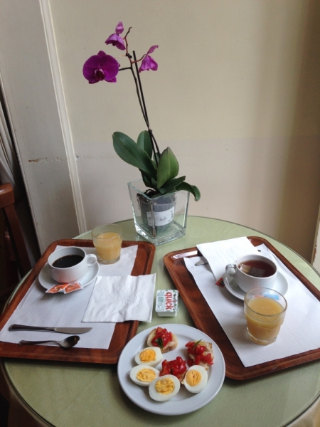 Неаполь и Террачина. Финансовый отчёт. Фото с телефона.