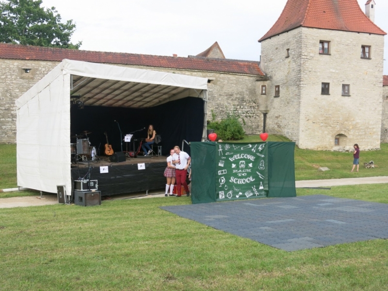 Берхинг (Berching). Канал в волшебном огне и средневековая ярмарка.Kanal im Feuerzauber.