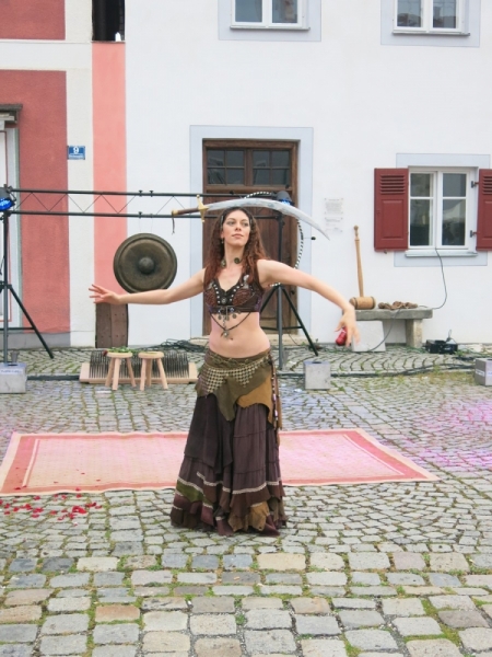 Берхинг (Berching). Канал в волшебном огне и средневековая ярмарка.Kanal im Feuerzauber.