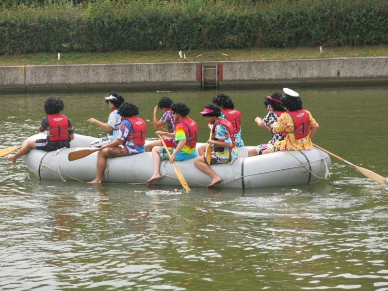 Берхинг (Berching). Канал в волшебном огне и средневековая ярмарка.Kanal im Feuerzauber.