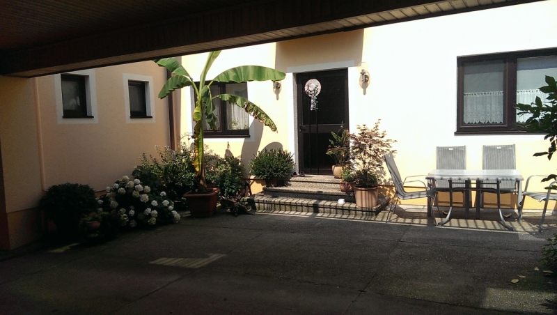 Холодно, теплее, горячо. Москва - Эстония и далее Хорватия. 7 путешествие Поли.