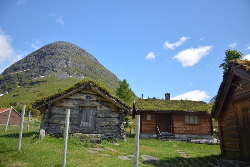 Норвегия сквозь солнечные очки. Водопады, фьорды, озера, ледники. Май-Июнь 2016