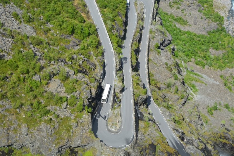Норвегия сквозь солнечные очки. Водопады, фьорды, озера, ледники. Май-Июнь 2016