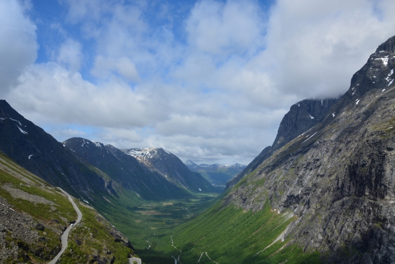 Норвегия сквозь солнечные очки. Водопады, фьорды, озера, ледники. Май-Июнь 2016