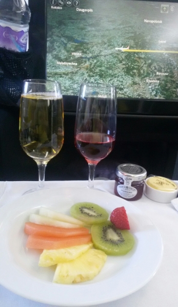 Принял на грудь, скажи что-нибудь! Трезвым вход запрещён!