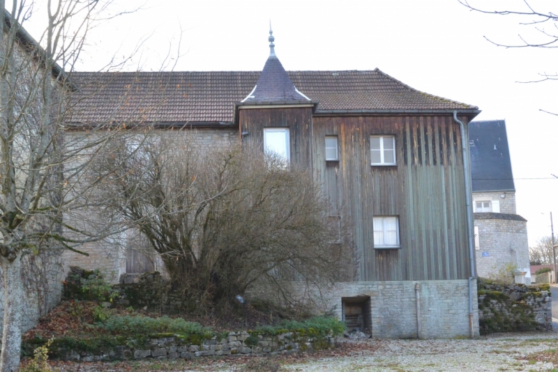 Сален-ле-Бен, Амондан, долина реки Лу