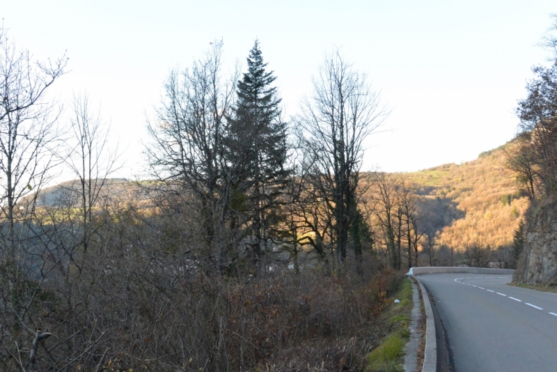 Сален-ле-Бен, Амондан, долина реки Лу