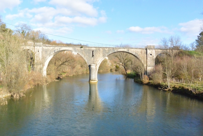 Сален-ле-Бен, Амондан, долина реки Лу