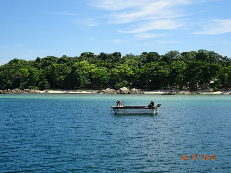 В Таиланде нет Мальдив. Есть Koh Mannorк. Это намёк.