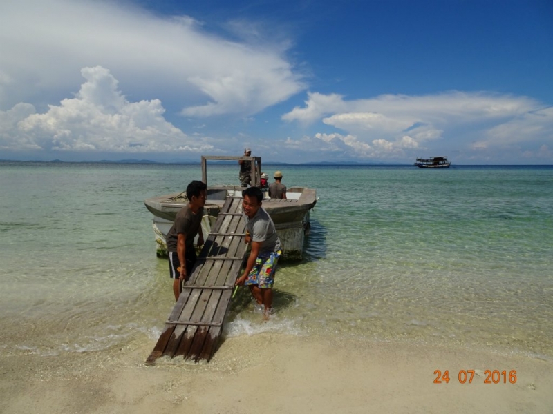 В Таиланде нет Мальдив. Есть Koh Mannorк. Это намёк.