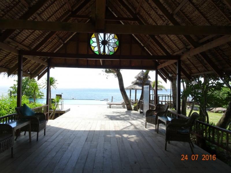 В Таиланде нет Мальдив. Есть Koh Mannorк. Это намёк.